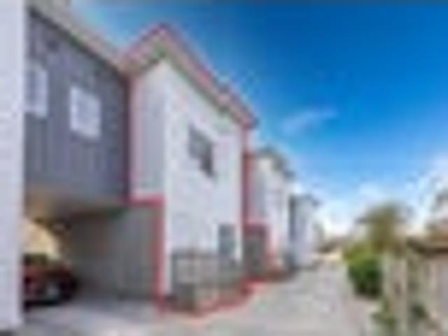 $660 Per Week With Fixed Tenancy