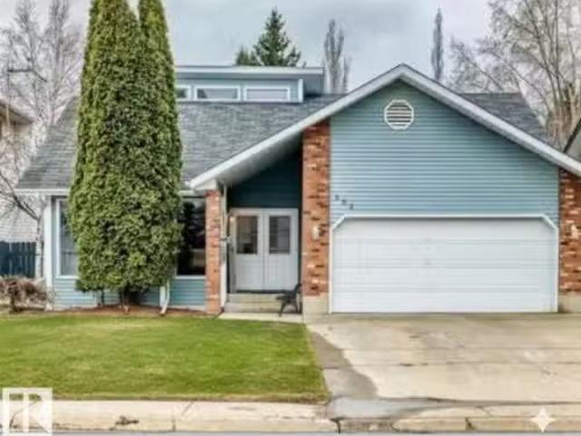 660 Village Drive, Sherwood Park, AB, T8A 4N9 house for sale.