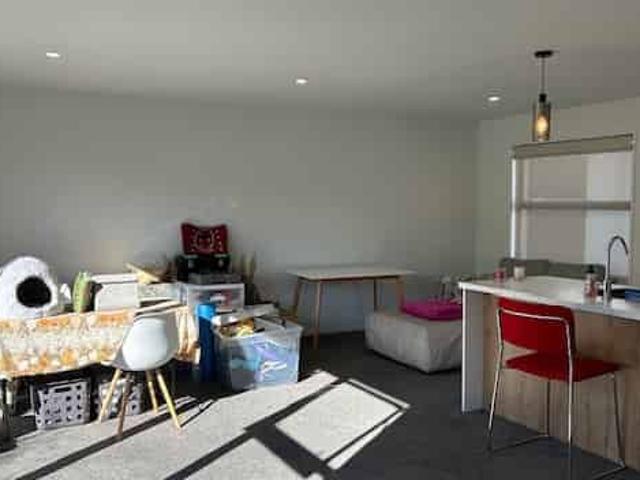 6/629 Worcester Street