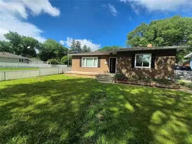 662 23Rd Street, Brandon, MB, R7B 1W1 house for sale Listin.