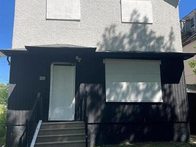 663 Agnes Street, Winnipeg, MB, R3E 1X8 investment for sale | Listing ID 202608 | Royal LePage