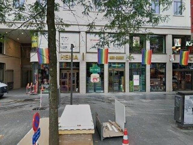 664 750 m2 office space for rent in Stad Antwerp