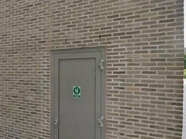 666 m2 office space for rent in Stad Antwerp