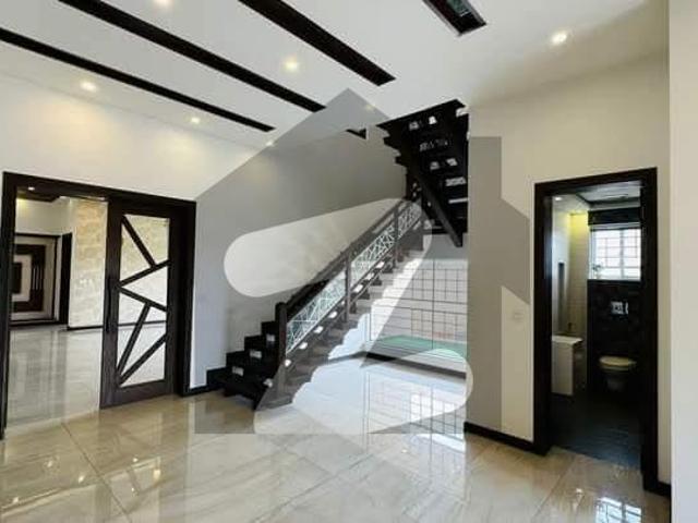 666 square yard Brand New Luxury House For Rent In F 10 Islamabad | 6 Bed | Servant Quarter | 9 Lac Demand F 10