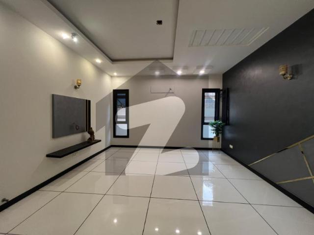 666 Square Yard Bungalow For Sale In DHA Phase 8
