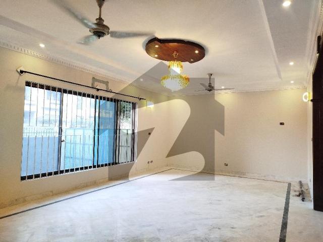 666 Square Yards Beautiful House for Rent in F 10, Islamabad F 10/3