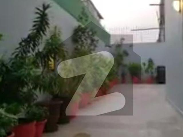 666 Yards Bungalow For Sale In DHA Phase 5