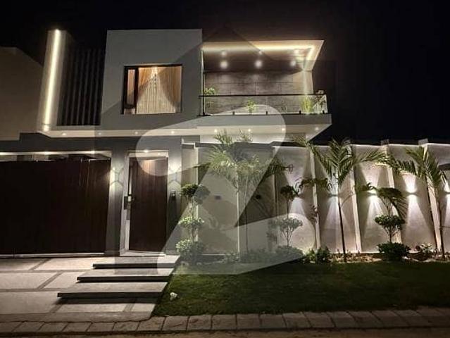 666 Yards Luxury Furnished Bungalow with basement and Lift Prime Location DHA Phase 8 A
