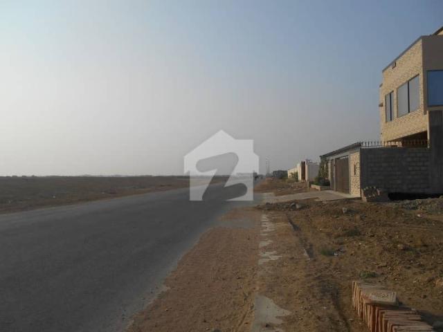 666 Yards Residential Plot For Sale