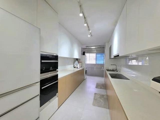 666 Yishun Avenue 4 HDB Apartment For Sale, $1,338,000, 3 Bed 3 Bath 1,765 sqft $758.00 psf
