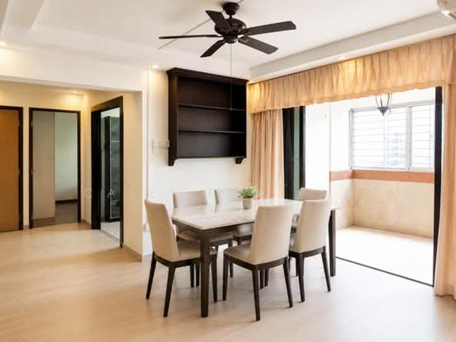 666A Jurong West Street 65 HDB Apartment For Sale, $880,000, 3 Bed 2 Bath 1,399 sqft $629.00 psf