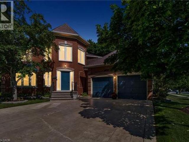 6672 Mockingbird Lanes, Mississauga, ON, L5N 5K1 house for sale | Listing ID 40838 | Royal LePage