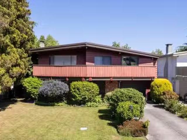 6680 Coltsfoot Drive, Richmond, BC, V7C 2J4 house for sale.