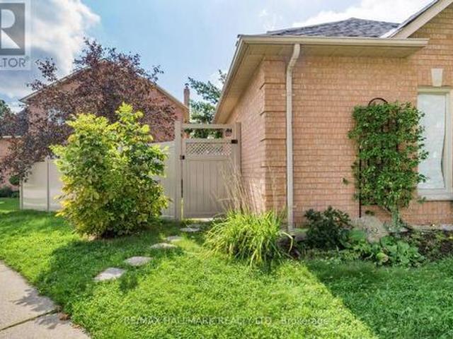 6682 Snow Goose Lane, Mississauga, ON, L5N 5H8 house for lease | Listing ID W13465 | Royal LePage