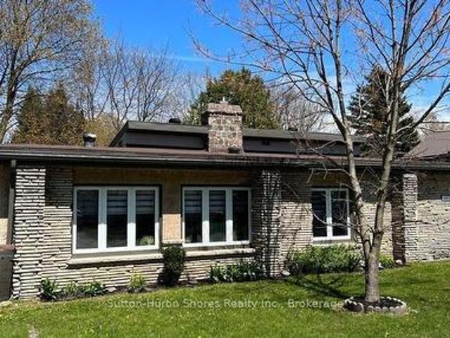 669 Louis Street, Saugeen Shores, ON, N0H 2C4 house for sale | Listing ID X13488 | Royal LePage