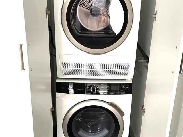 66 & 68 Fifteenth Street Studio Apartment for Rent at 68 Fifteenth St, Toronto, ON M8V 3J6 New Toronto