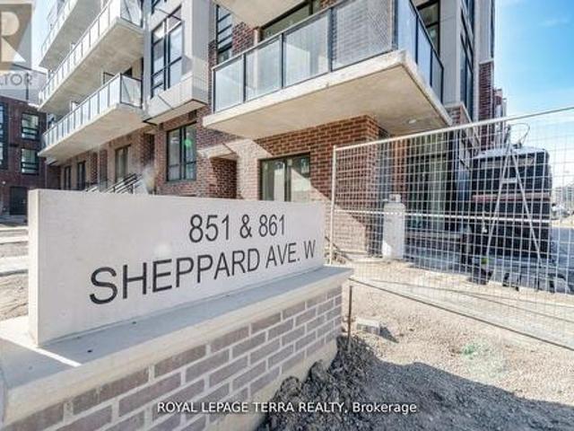 66 861 Sheppard Avenue W, Toronto, ON, M3H 2T4 townhouse for sale | Listing ID C11955 | Royal LePage