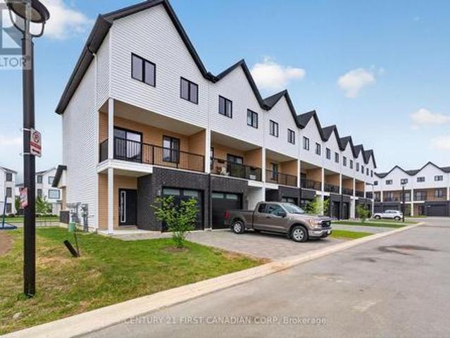 66 1595 Capri Crescent, London North S, ON, N6G 3Y6 townhouse for lease | Listing ID X13439 | Royal LePage