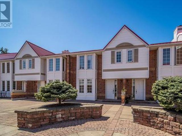66 1 Place D'Armes, Kingston East Of Sir John A. Blvd, ON, K7K 6S4 townhouse for sale | Listing ID X13551 | Royal LePage