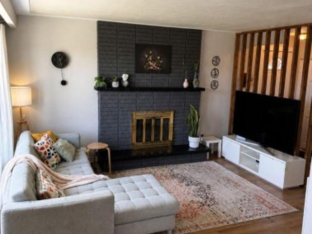 66 Victor Boulevard, Hamilton, ON, L9A 2V4 house for sale | Listing ID X13466 | Royal LePage