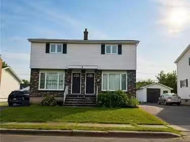 66 Whitney Ave, Moncton, NB, E1C 8C6 house for sale Listing.