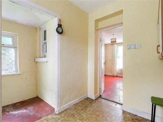 66 Ballinteer Park, Ballinteer, Dublin 16 Sherry FitzGerald Dundrum 4838 MyHome. Ie Residential