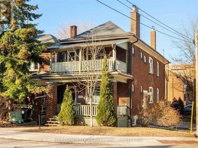 66 Dorval Drive, Toronto, ON, M6P 2B6 house for lease | Listing ID W13170 | Royal LePage