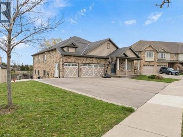 66 Magnificent Way, Hamilton, ON, L0R 1C0 house for sale | Listing ID 40822 | Royal LePage
