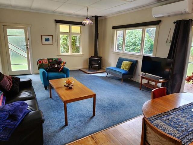 66 Oxford Road, Okato, New Plymouth