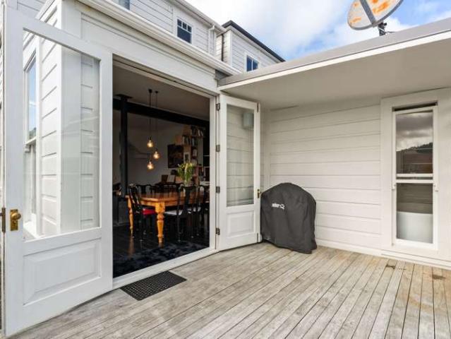 66 Roxburgh Street, Mount Victoria, Wellington City
