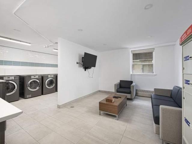 66 Spadina Road 1 Bedroom Apartment for Rent at 66 Spadina Rd, Toronto, ON M5R 2T4 The Annex