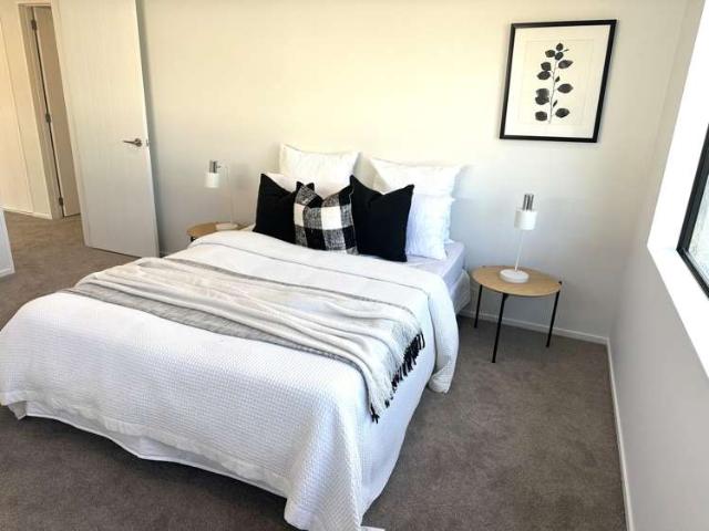 66B Norwood Road, Bayswater, North Shore City