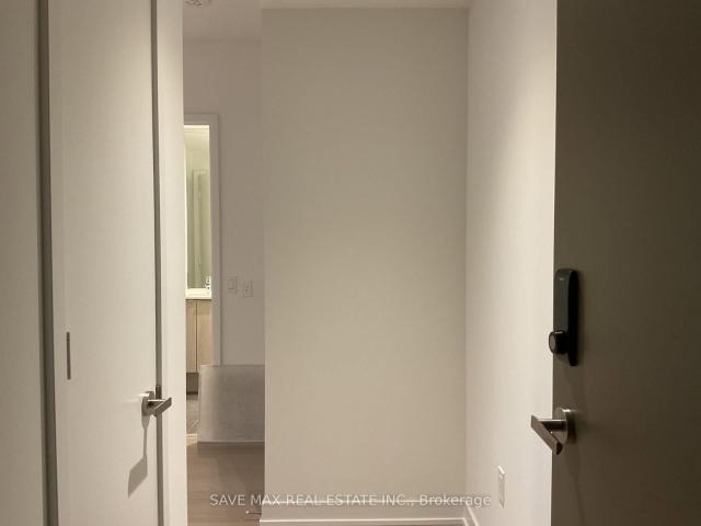 6701 Burnhamthorpe Road W, Mississauga | For Rent @ $1,900 | Condos. Ca