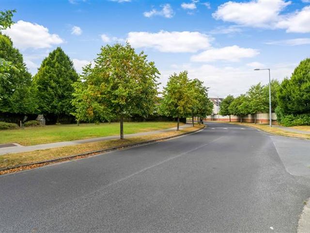 670,000 | 166 The Vale, Alderbrook, Ashbourne, Co. Meath Sherry FitzGerald Geraghty 5021 MyHome. Ie Residential