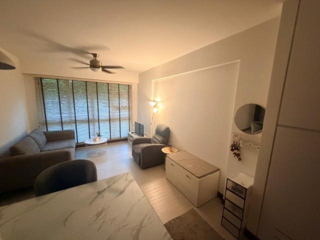 670A Edgefield Plains HDB Apartment For Rent, $3,400, 2 Bed 2 Bath 731 sqft $4.65 psf