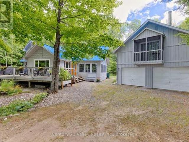671 Graphite Bay Road, Greater Madawaska, ON, K0J 1H0 house for sale | Listing ID X13217 | Royal LePage