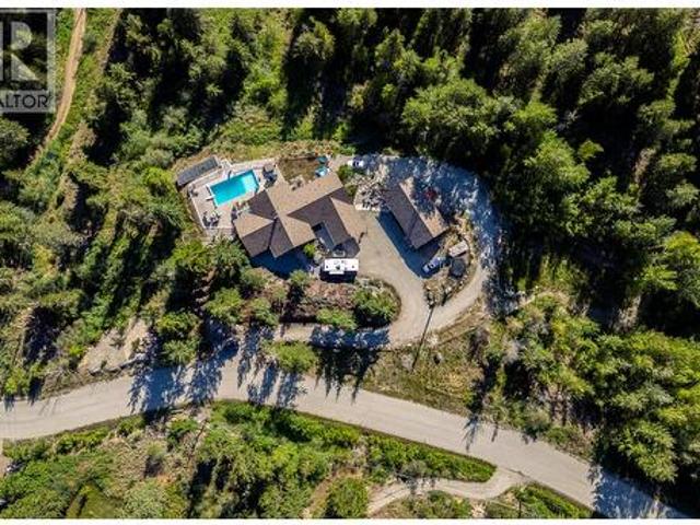 6720 Langley Court, Kelowna, BC, V1P 1A4 house for sale | Listing ID 10391 | Royal LePage
