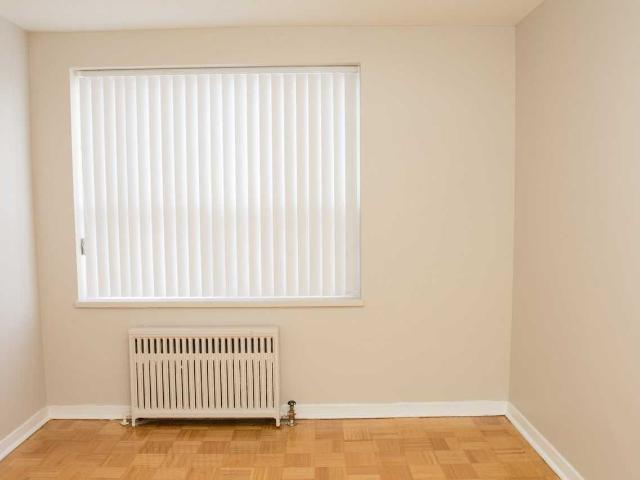 672 Kennedy Rd. 1 Bedroom Apartment for Rent at 672 Kennedy Rd, Toronto, ON M1K 2B6 Scarborough Junction