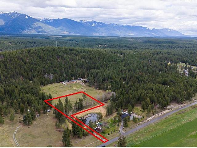 672 Stirling Road Lot# B Baynes Lake, British Columbia