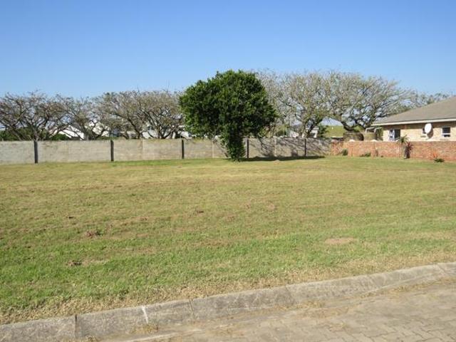 673 m² Land available in Boesmansriviermond