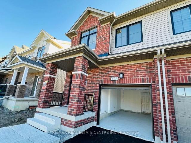 673 Ribstone Court, Oshawa | 3+1Beds/3Bath, Townhouse, $2,895/mo | Condos. Ca