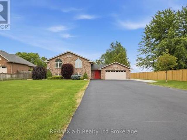 6744 Hacienda Road, Malahide, ON, N5H 2R5 house for sale | Listing ID X13509 | Royal LePage