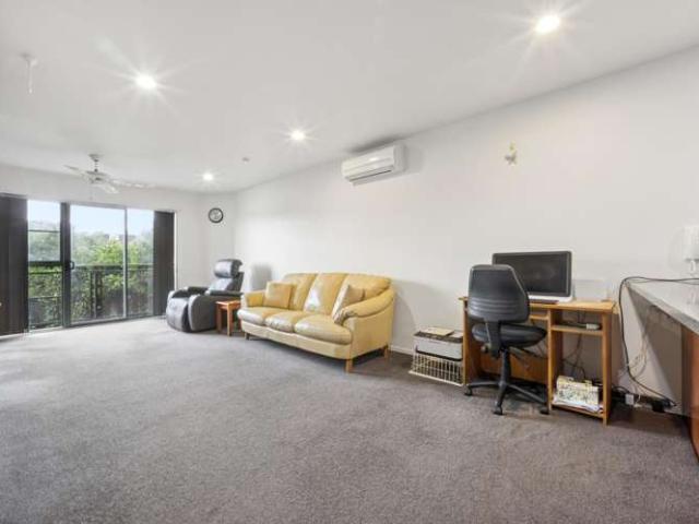 67/42 Holly Street, Avondale, Auckland City