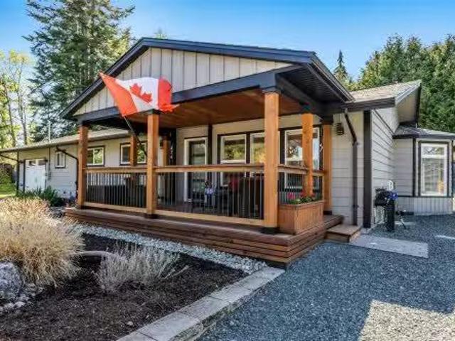 674 Hawthorne Rise, Parksville, BC, V9P 2A1 Luxury House for.