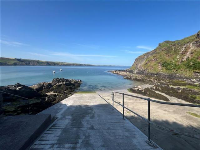 675,000 | Dunnycove, Ardfield, Clonakilty, West Cork Hodnett Forde Property Services 5010 MyHome. Ie Residential