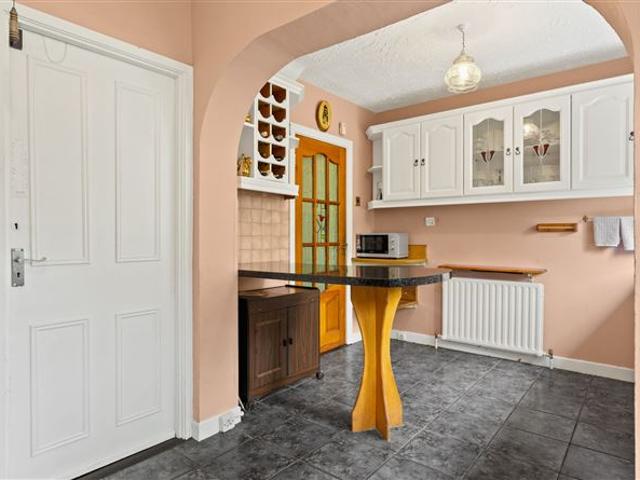 675,000 | 6 Ludford Road, Ballinteer, Dublin 16 Mullery O Gara Estate Agents 4992 MyHome. Ie Residential