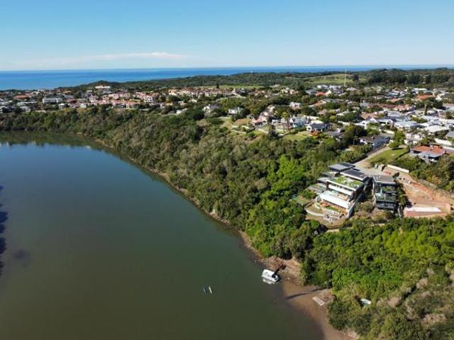 677 m² Land available in Nahoon