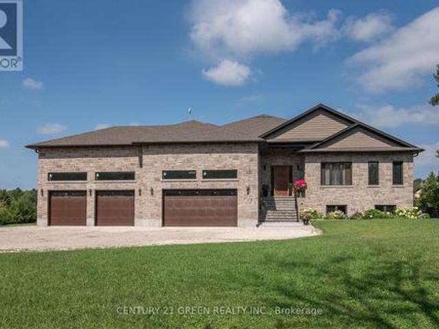 6780 Wellington Country Rd 10, Mapleton, ON, N0G 2K0 house for sale | Listing ID X13685 | Royal LePage