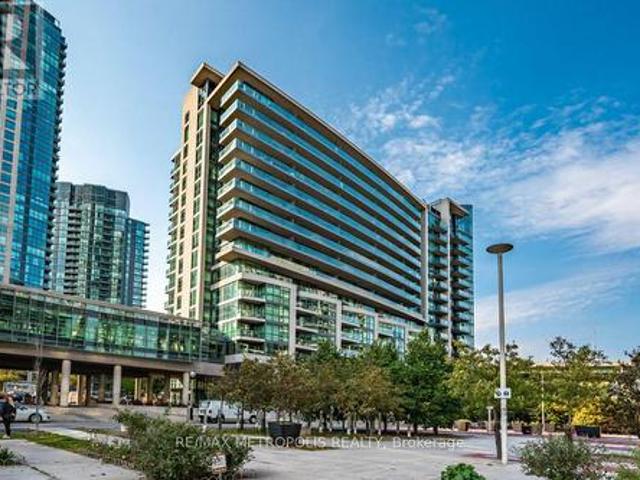 678 209 Fort York Boulevard, Toronto, ON, M5V 4A1 condo for sale | Listing ID C13590 | Royal LePage