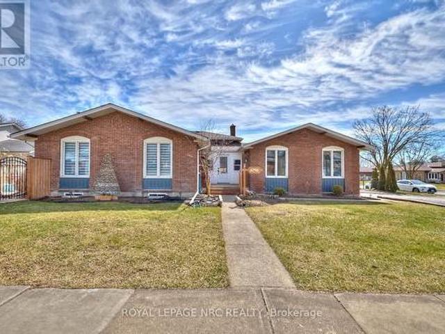 6796 Stokes Street, Niagara Falls Dorchester, ON, L2G 2H1 house for sale | Listing ID X12046 | Royal LePage
